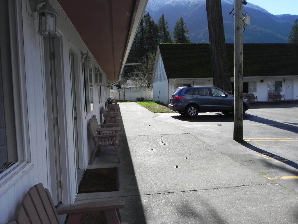 Skagit Motel Hope Exterior photo